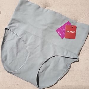 Spanx XL shaping panty